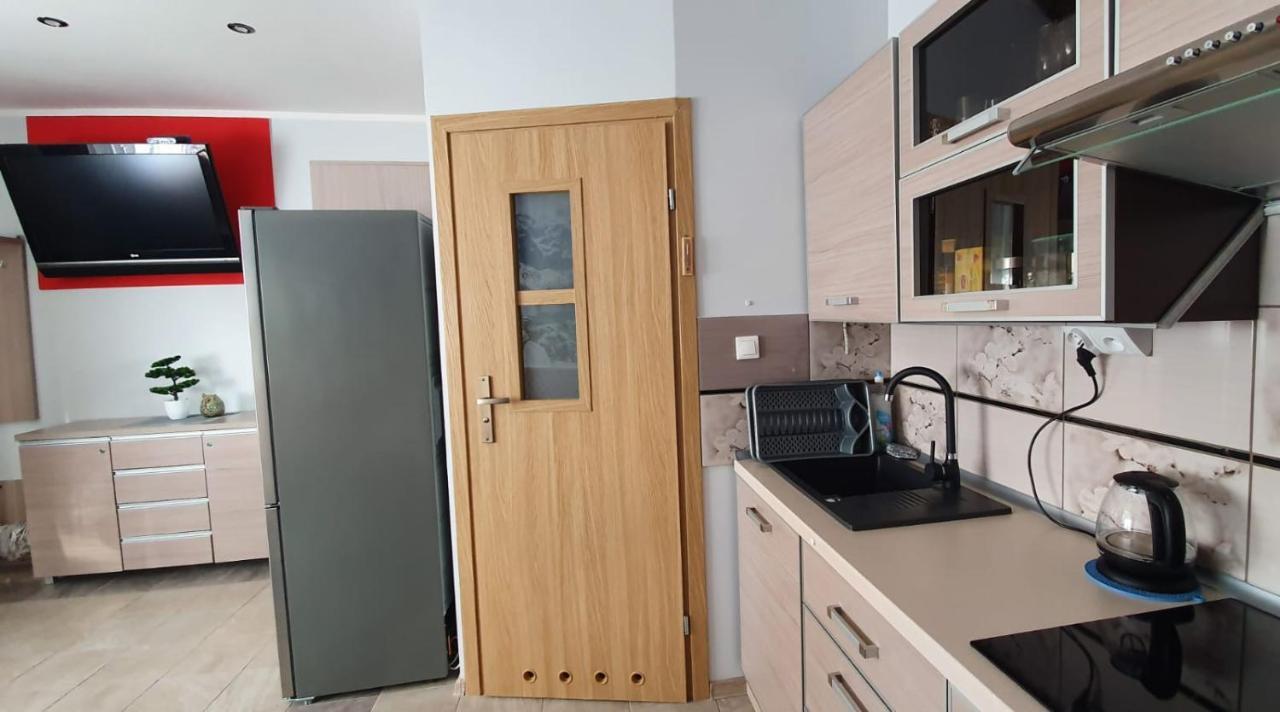 쿠도바-즈루이 Apartamencik Maja Studio 아파트 외부 사진